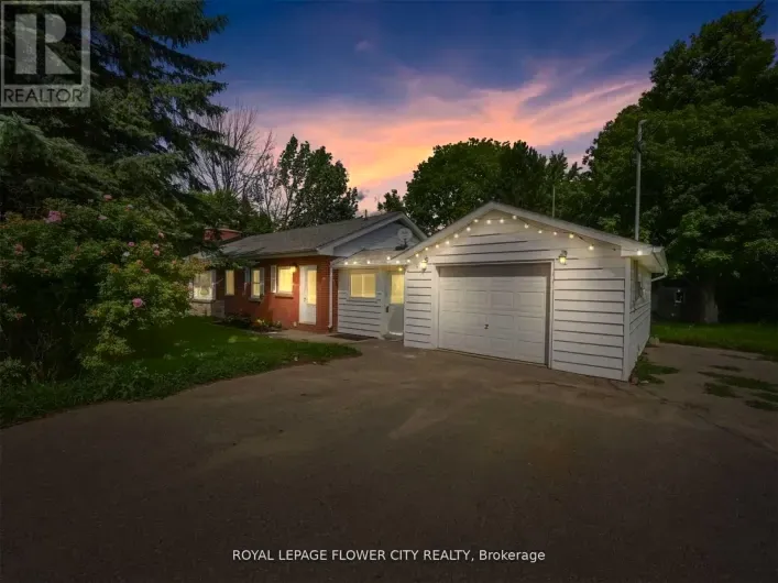 5263 TRAFALGAR ROAD, Erin