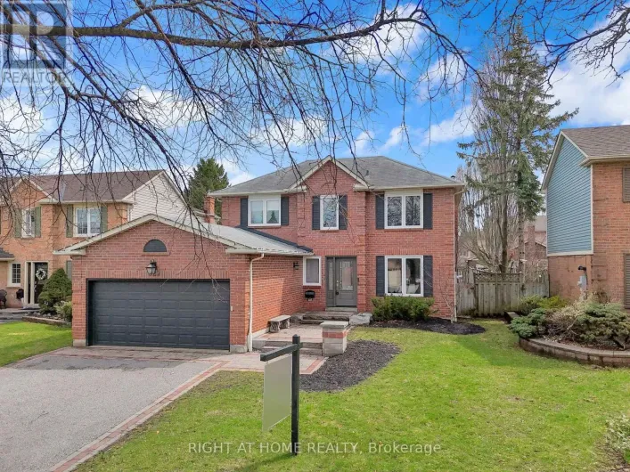 527 BEECH STREET E, Whitby