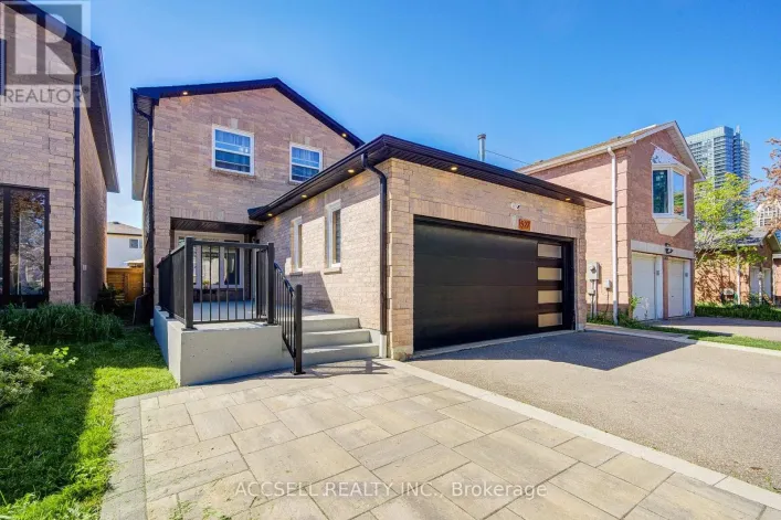 527 WALLENBERG CRESCENT, Mississauga