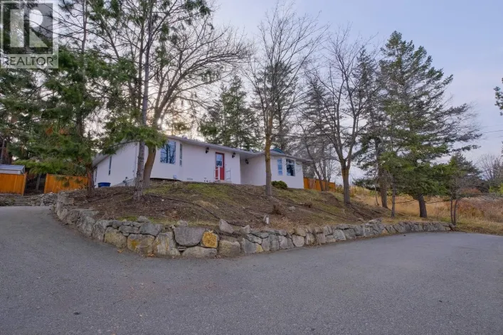 5271 Chute Lake Road, Kelowna