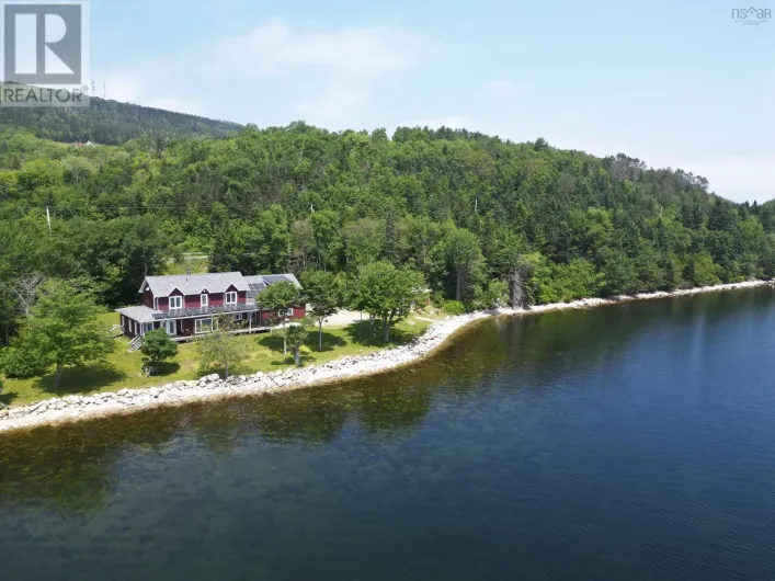 5276 Marble Mountain Rd., Marble Mountain
