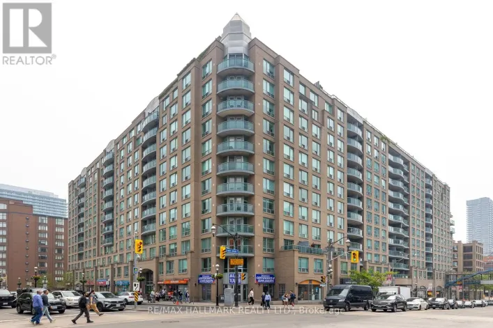 Apartment for sale: 528 - 109 FRONT STREET E, Toronto