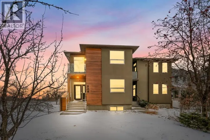 528 31 Street NW, Calgary