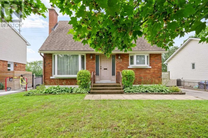 528 BROWNING AVENUE, Ottawa