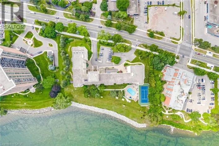 5280 LAKESHORE Road Unit# 1104, Burlington