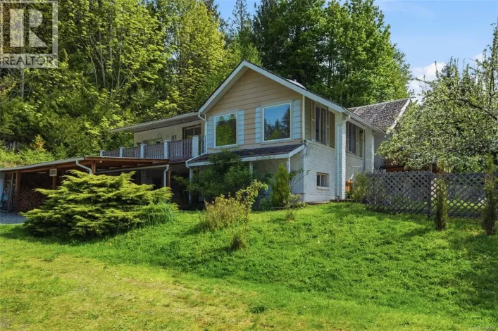 5281 Mary St, Port Alberni