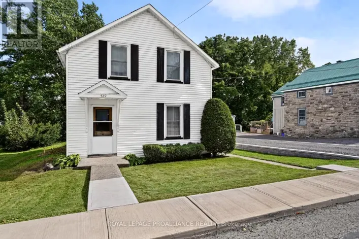 529 DIBBLE STREET W, Prescott