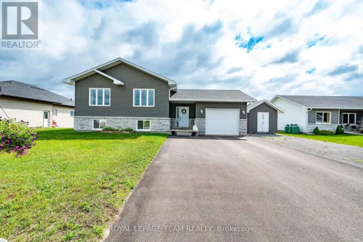 529 WELLINGTON STREET S, Bonnechere Valley