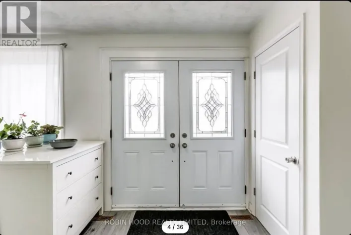 5290 LAWRENCE AVENUE E, Toronto