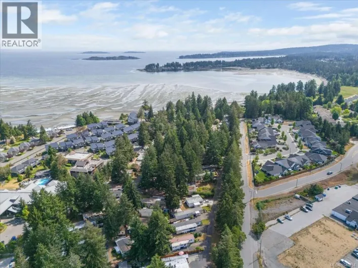 53 1247 Arbutus Rd, Parksville