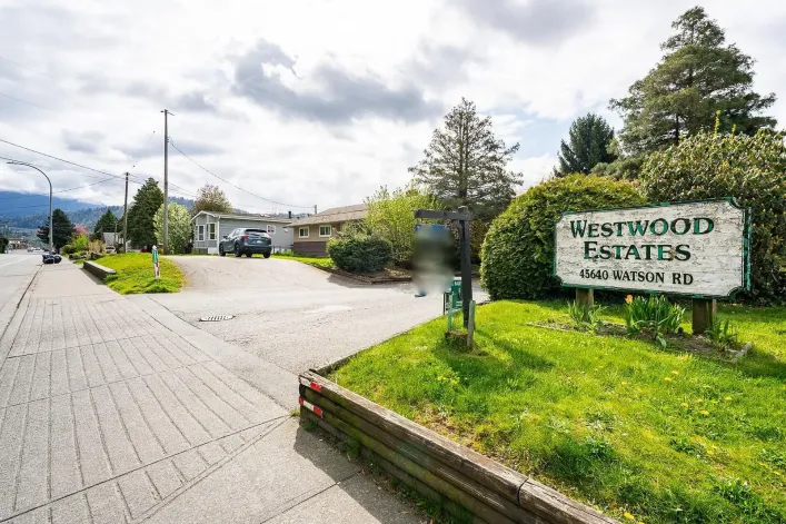 53 45640 WATSON ROAD|Garrison Crossing, Chilliwack