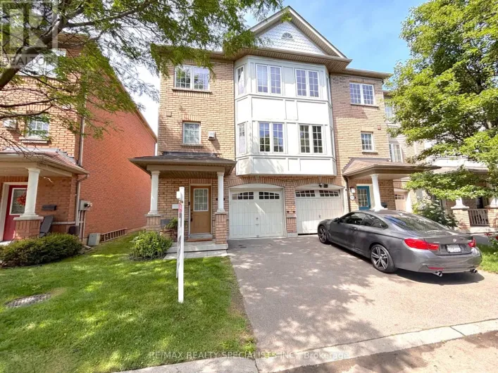 53 - 470 BEACH BOULEVARD, Hamilton