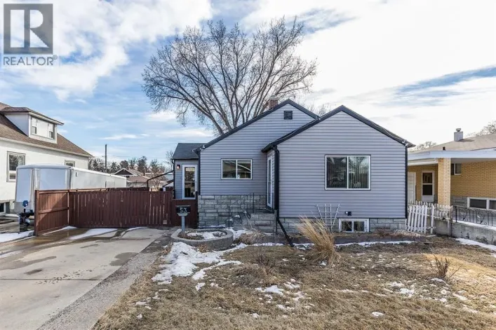 53 5 Street SW, Medicine Hat