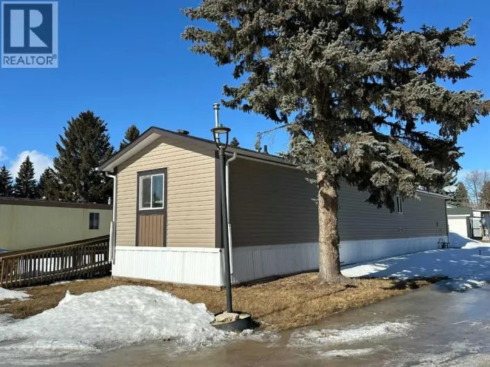 53, 6205 54 Street, Ponoka