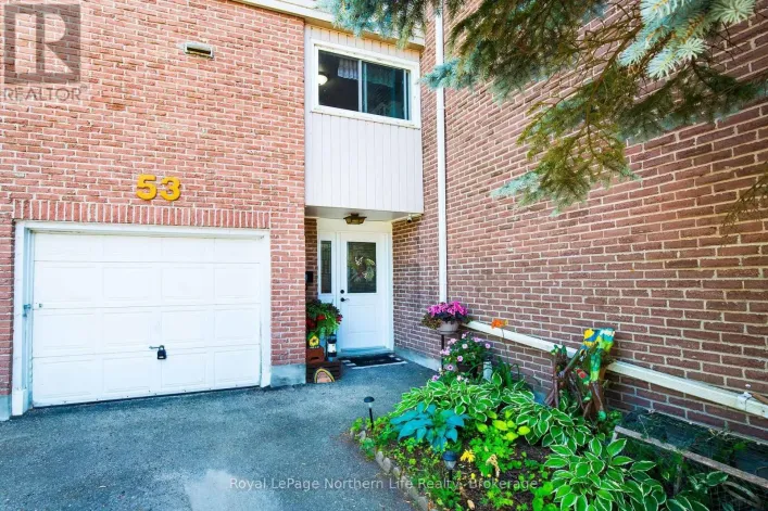 53 - 644 LAKESHORE DRIVE, North Bay