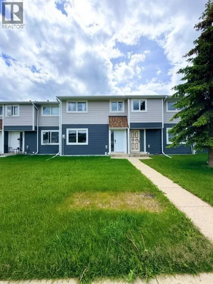 53 97 Avenue, Grande Cache