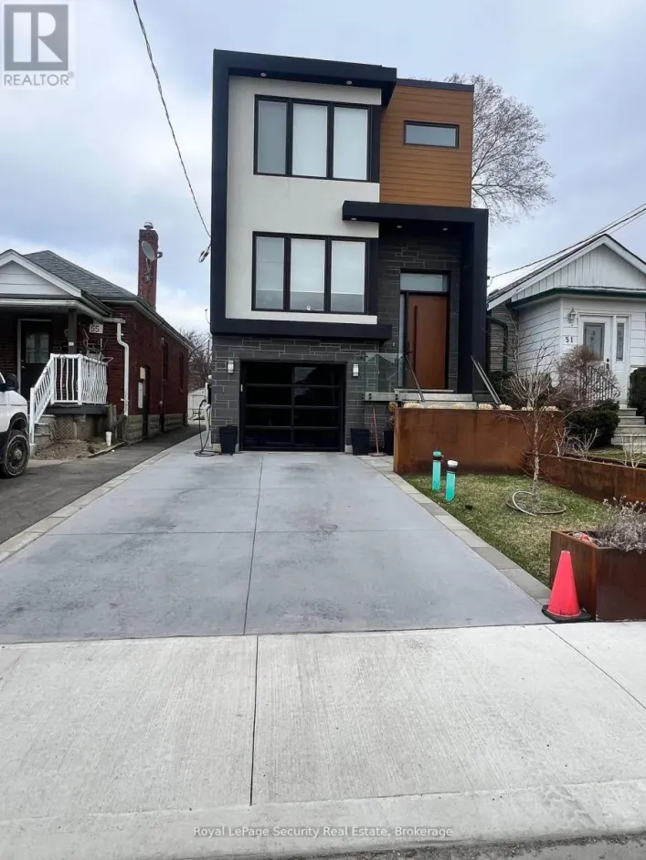 53 CHAMBERLAIN AVENUE, Toronto