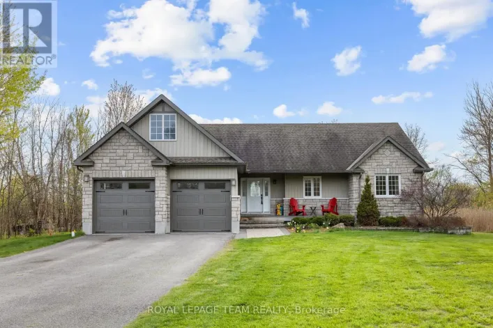 53 D'ARCYS WAY, North Grenville