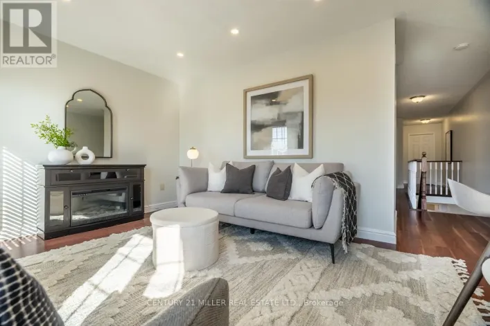 53 DILLS CRESCENT, Milton