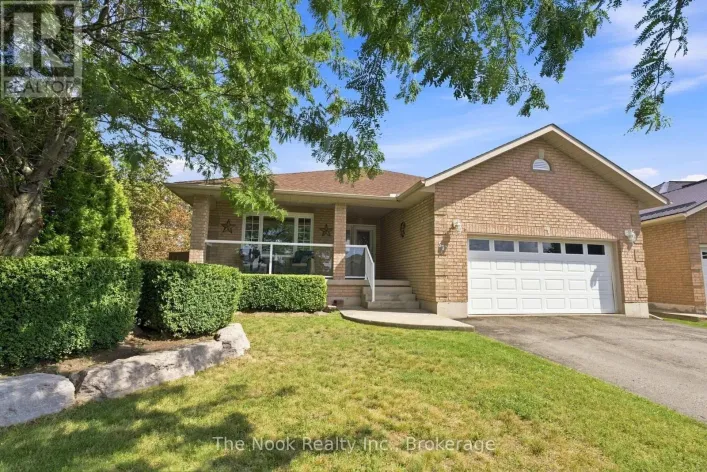 53 EAKINS COURT, Kawartha Lakes