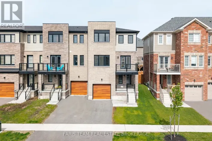 53 HARVEST CRESCENT, Barrie