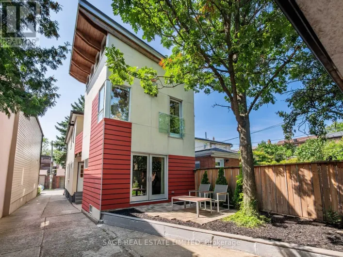 53 JERSEY AVENUE, Toronto