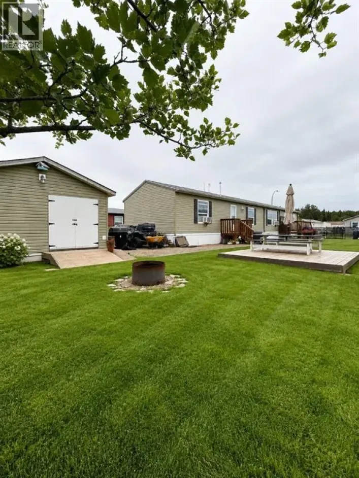 53 Keystone Crossing, Whitecourt