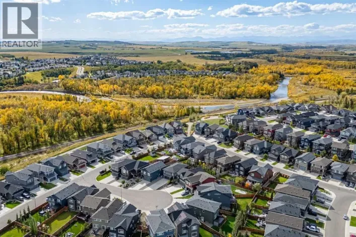 53 Mist Mountain Rise, Okotoks