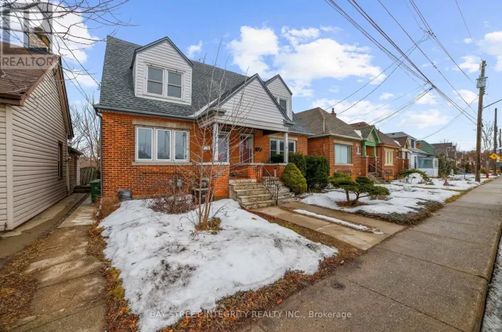 53 PARADISE ROAD S, Hamilton