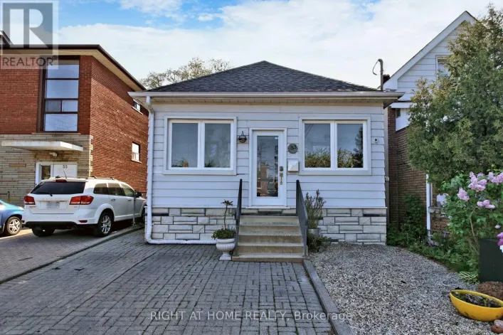 53 SIXTEENTH STREET, Toronto