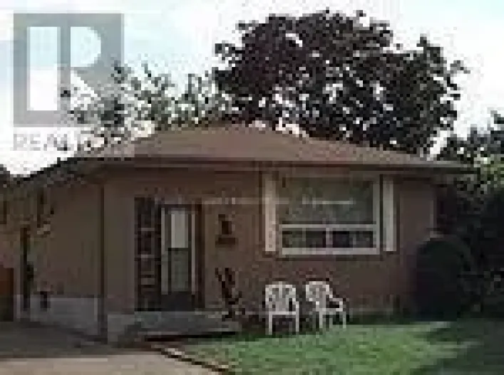 53 SUTHERLAND AVENUE, Brampton