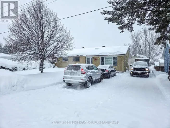 53 TENTH AVENUE, Englehart