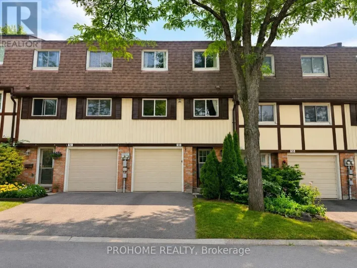 53 THATCHERS MILL WAY, Markham