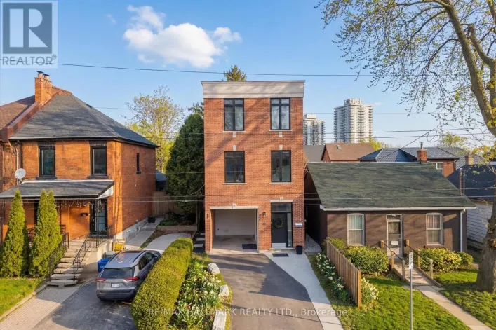 53 WOOD STREET E, Hamilton