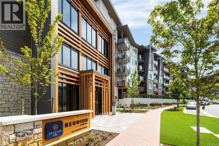 530 920 Reunion Ave, Langford