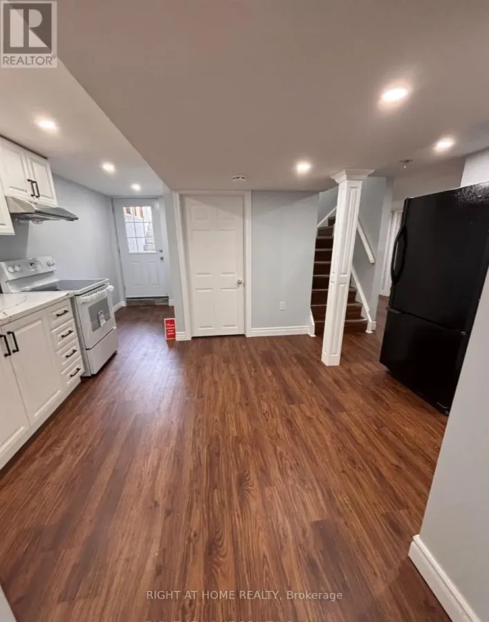 530 MCLEVIN AVENUE, Toronto