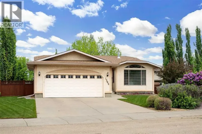 5305 66 Street, Camrose