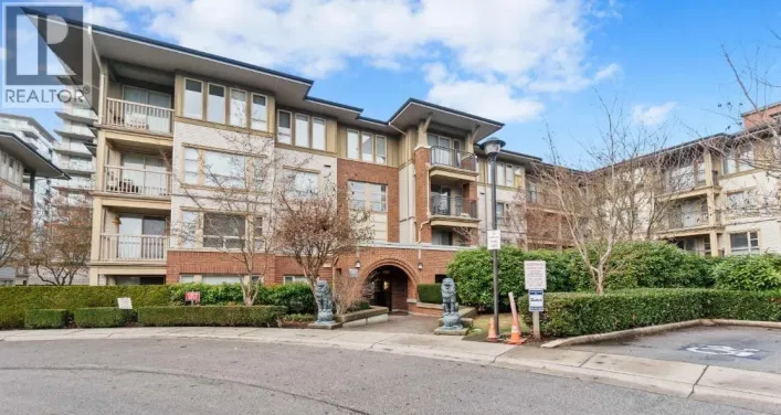 5310 5111 GARDEN CITY ROAD, Richmond