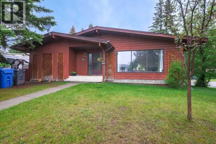 5314 57 Avenue, Rocky Mountain House