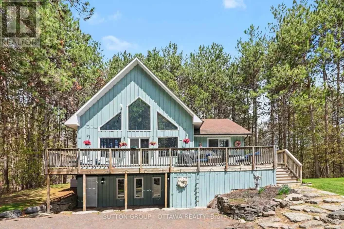 5315 PEARL ROAD, Champlain