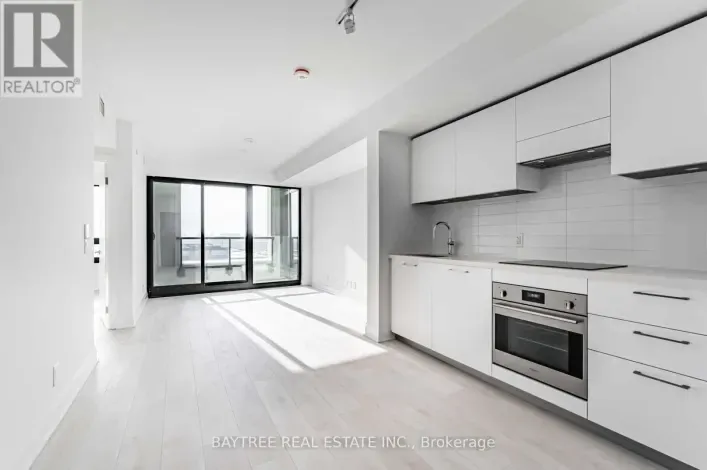 532 - 33 FREDERICK TODD WAY, Toronto