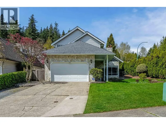 532 RIVERVIEW CRESCENT, Coquitlam