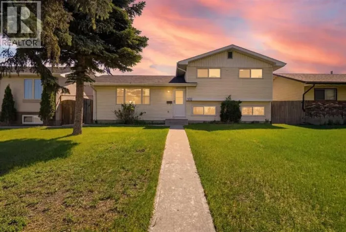 532 Rundleridge Drive NE, Calgary
