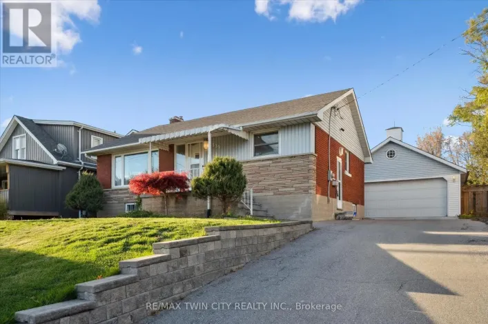 532 VICTORIA STREET S, Kitchener