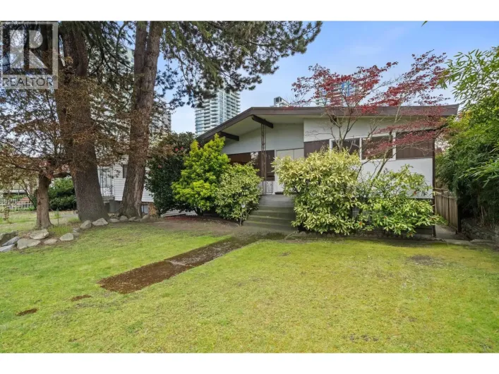 532 W 64TH AVENUE, Vancouver