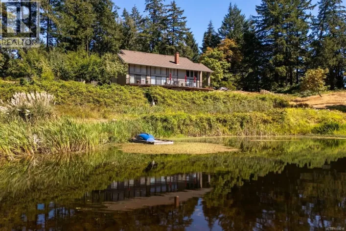5320 Old West Saanich Rd, Saanich