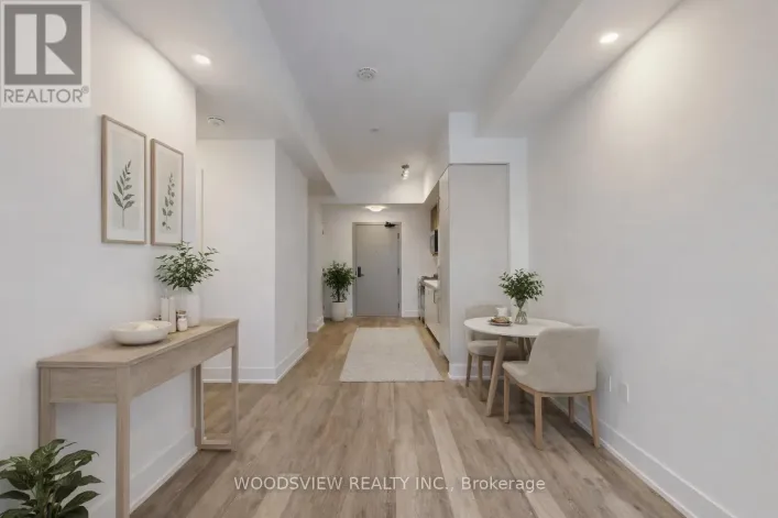 533 - 2075 KING ROAD, King