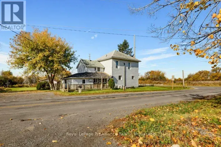 House for sale: 533 AVONLOUGH ROAD, Belleville