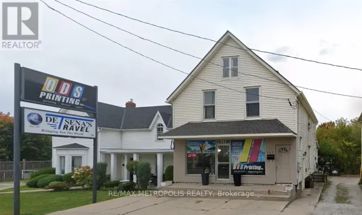 533 CHRISTINA STREET N, Sarnia