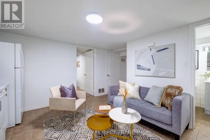 533 VICTORIA PK AVENUE, Toronto